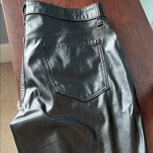 Old Navy Women's Black Faux Leather Jeans